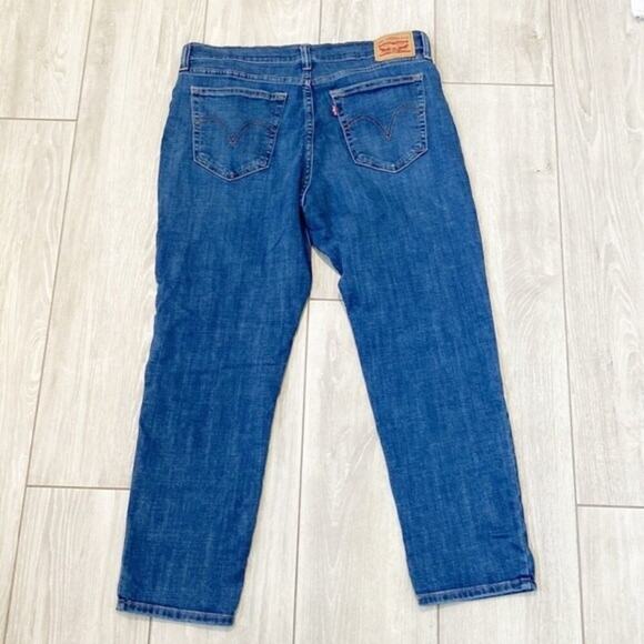 Levis Boyfriend Jeans Distressed Cropped Medium Wash Blue Denim Stretch Size 30 - Picture 3 of 11